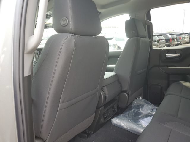 New 2026 Chevrolet Silverado 1500 Custom w/ Turbomax Blackout Package AWD/4WD image 15