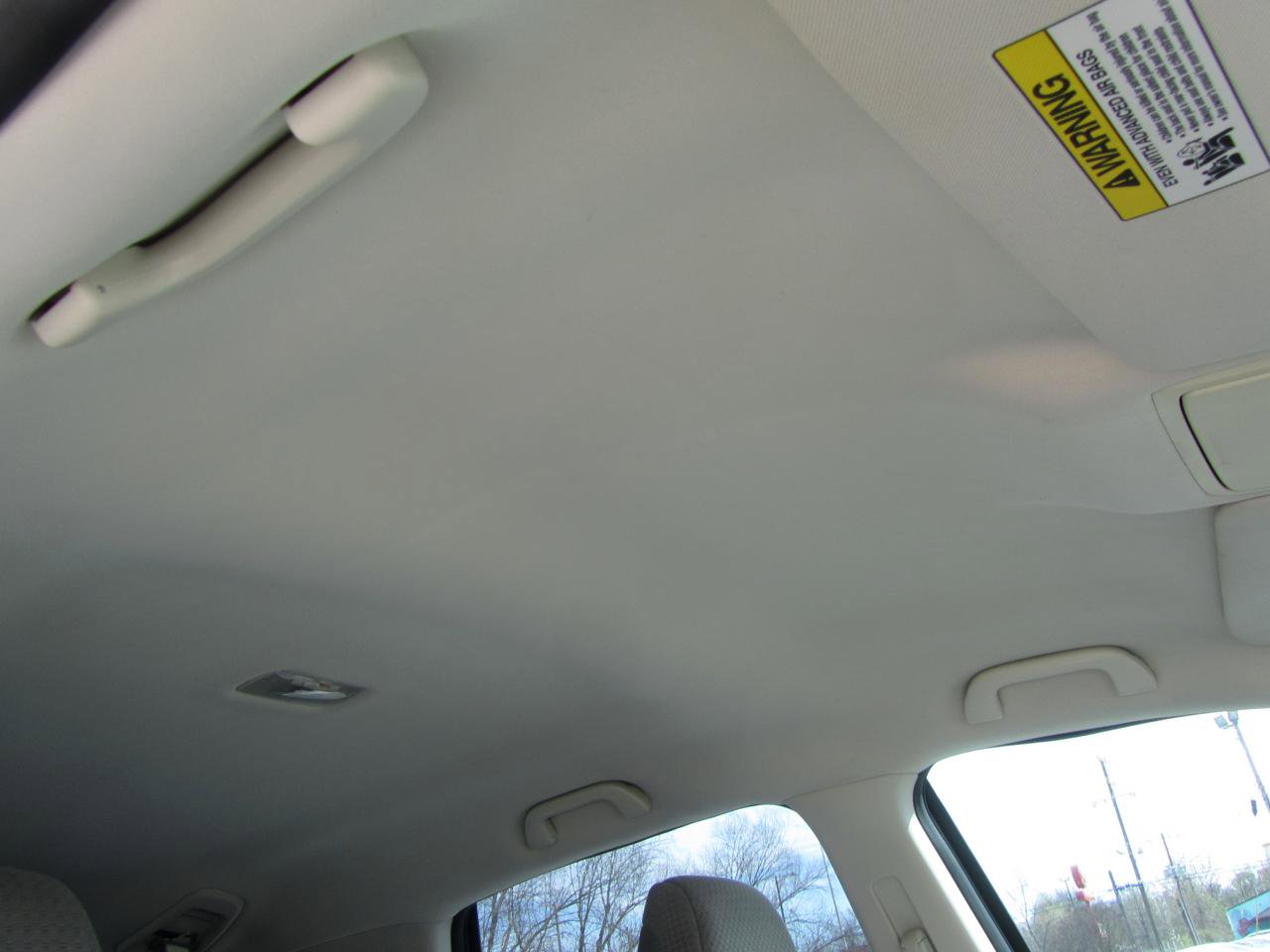 Used 2016 Honda CR-V LX image 23