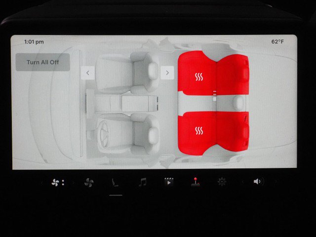 Used 2025 Tesla Model 3 Long Range RWD image 26