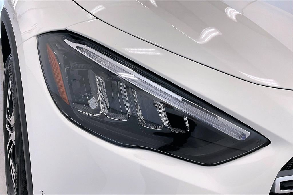New 2026 Mercedes-Benz GLA 250 4MATIC image 13