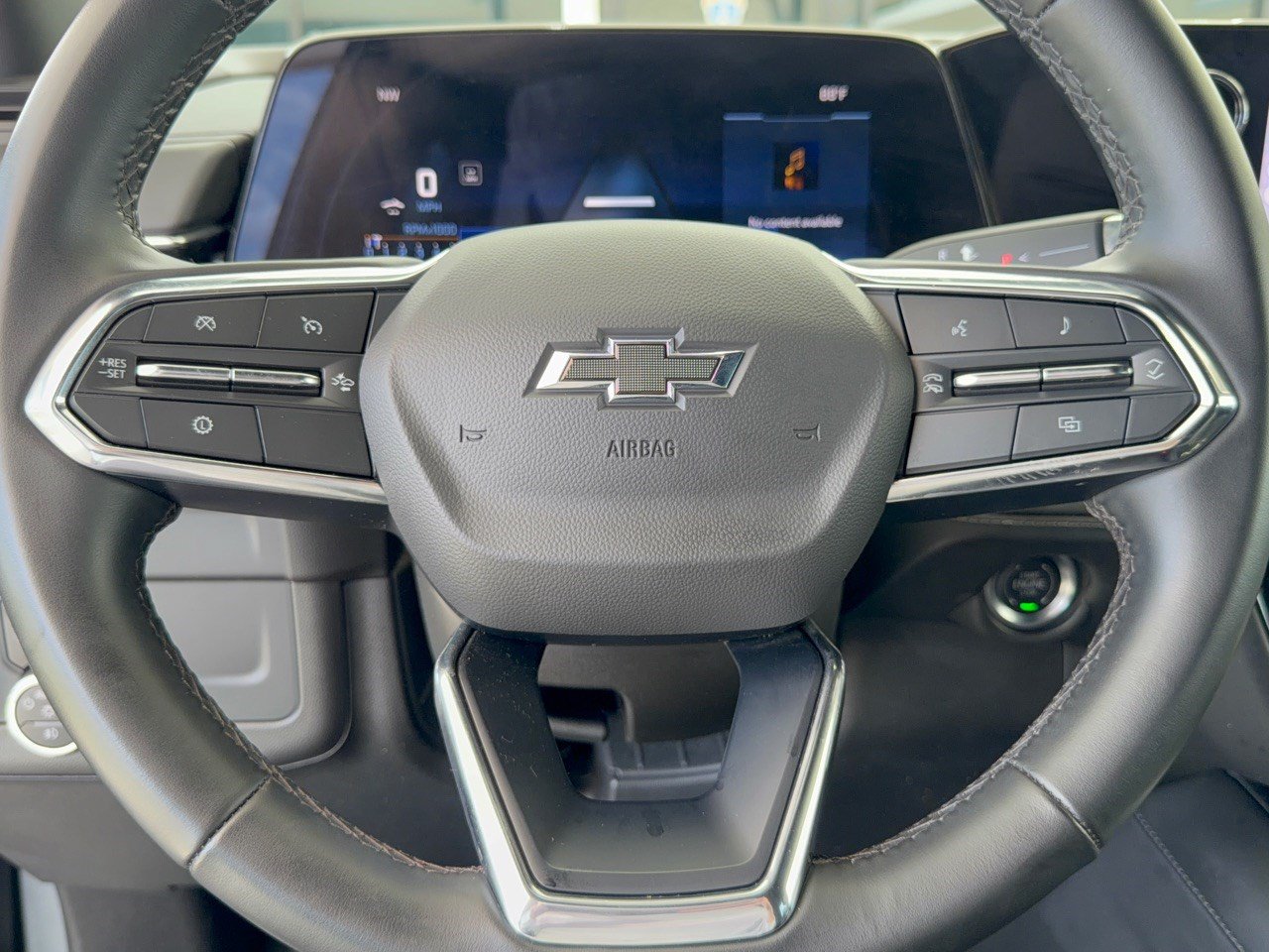 Used 2025 Chevrolet Suburban Z71 AWD/4WD image 10