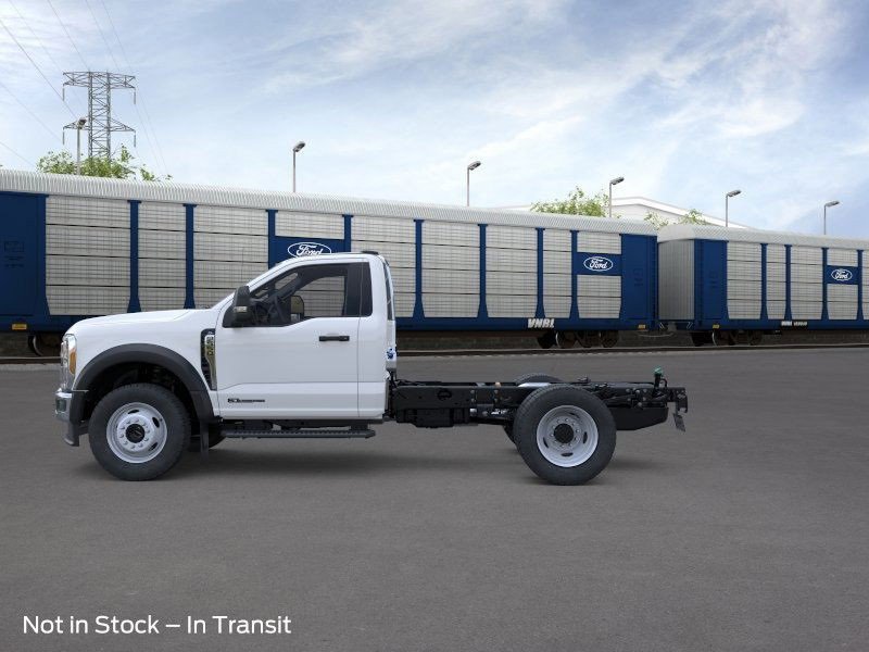 New 2026 Ford F550 4x4 Regular Cab Super Duty image 4