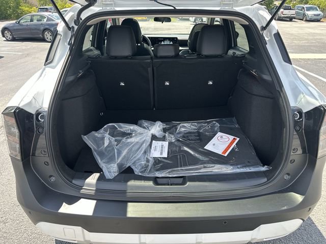 New 2025 Nissan Kicks SR w/ SR Premium Package image 30