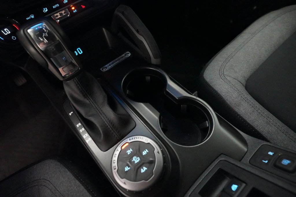 Used 2023 Ford Bronco Big Bend w/ Sasquatch Package image 16