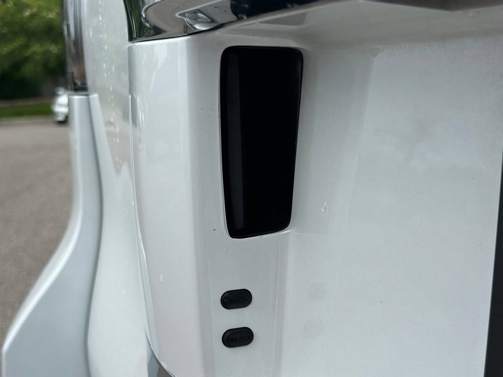Used 2022 Lexus GX 460 Premium w/ Premium Package AWD/4WD image 51
