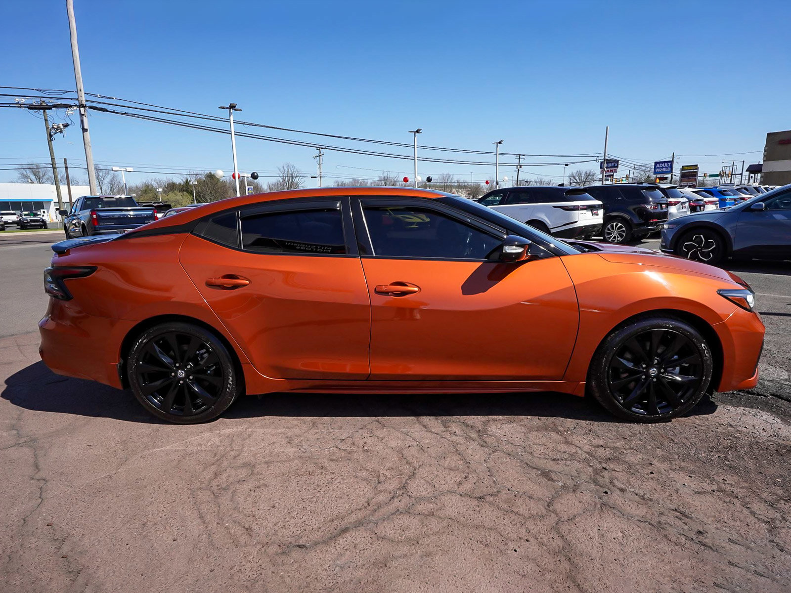Used 2021 Nissan Maxima SR w/ Sport Mat Group image 49