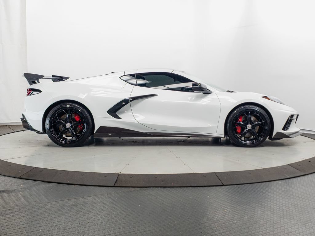 Used 2020 Chevrolet Corvette Stingray Premium Cpe w/ 3LT Preferred Equipment Group RWD image 29