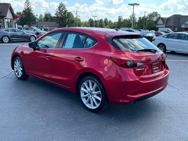 Used 2017 MAZDA MAZDA3 Touring FWD image 5