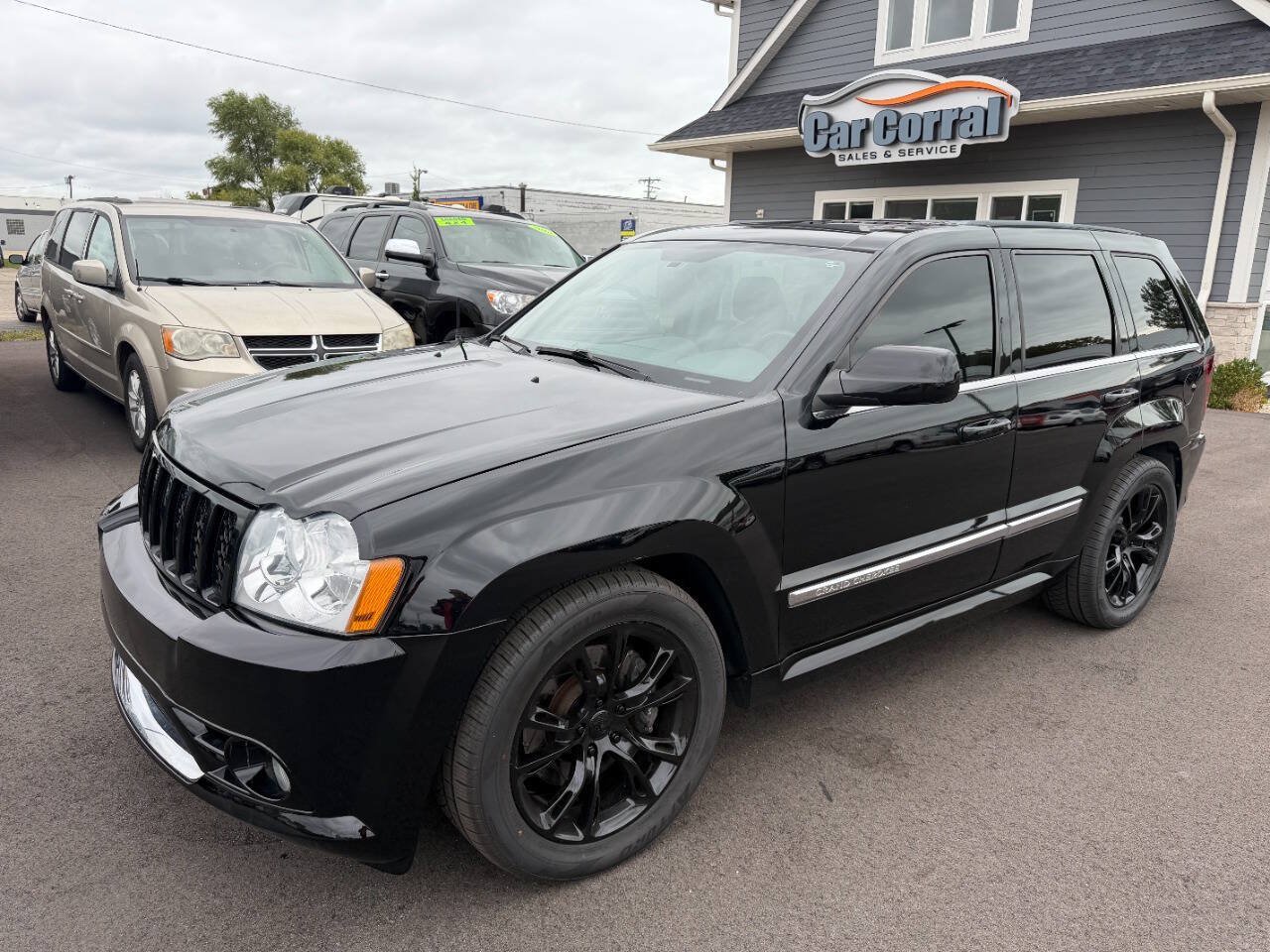 Used 2007 Jeep Grand Cherokee SRT8 w/ SRT Option Group I AWD/4WD image 1