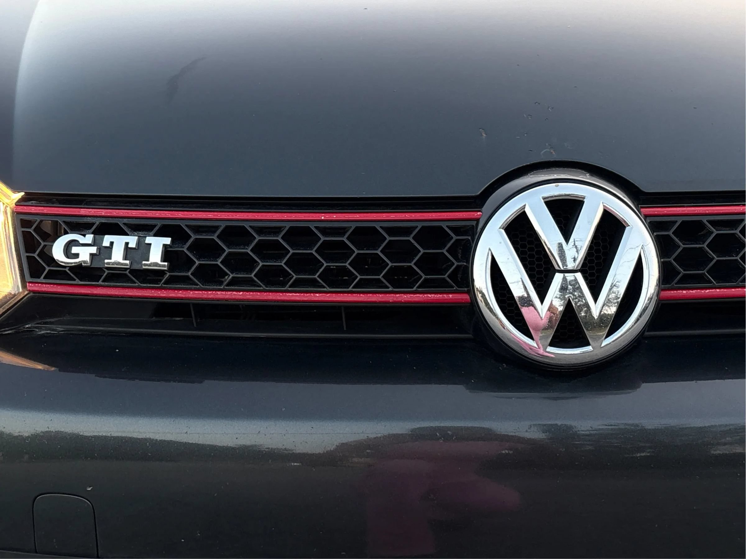 Used 2012 Volkswagen GTI 2-Door FWD image 44