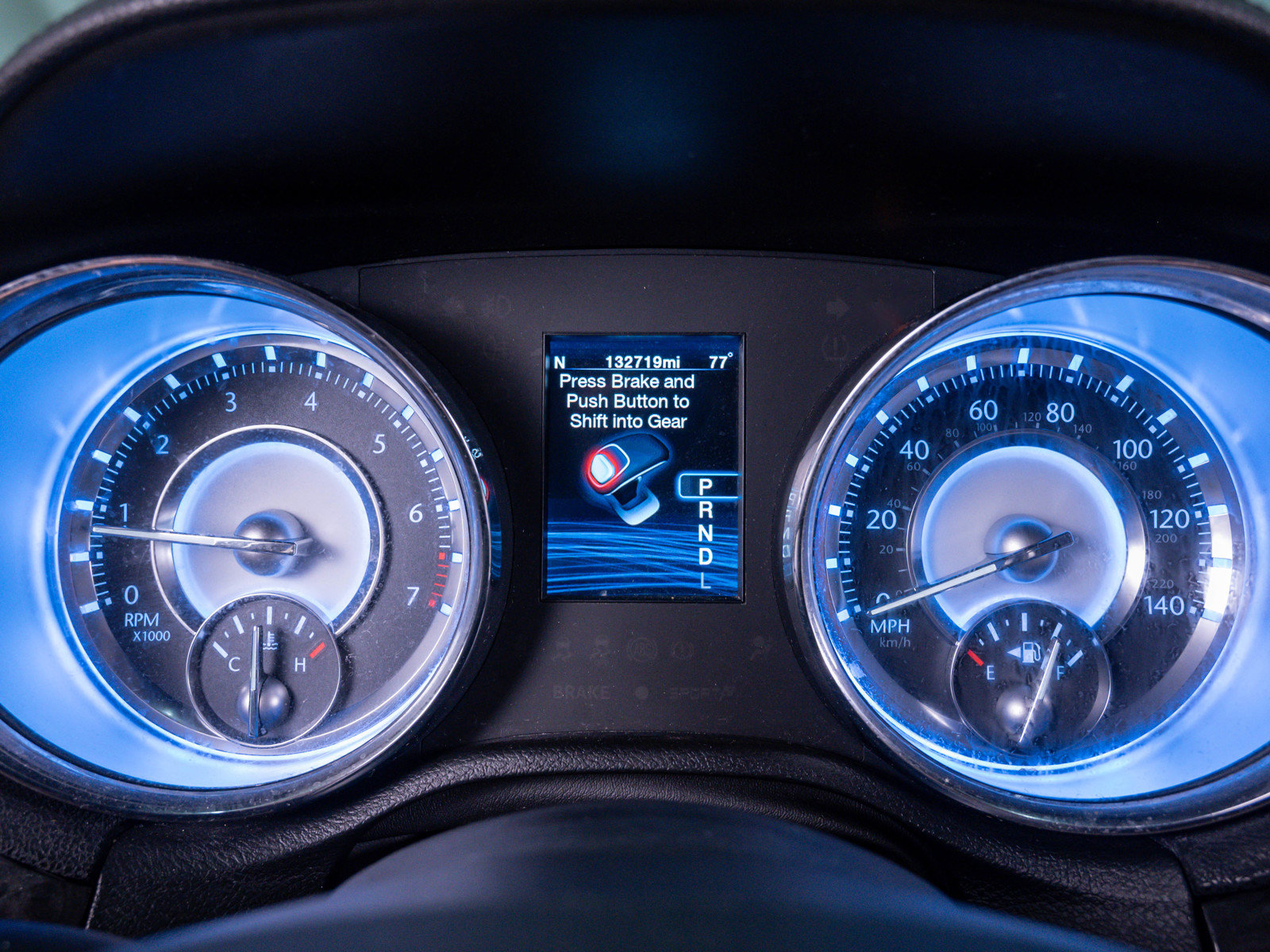 Used 2012 Chrysler 300 Limited RWD image 23