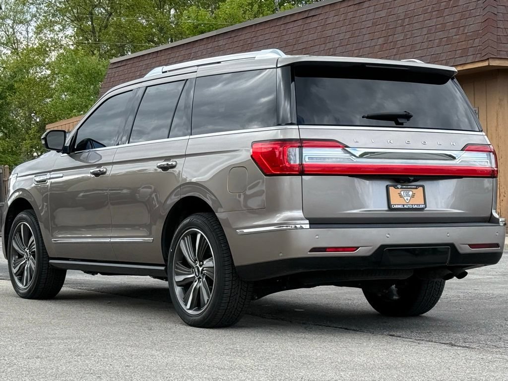 Used 2019 Lincoln Navigator Reserve AWD/4WD image 3
