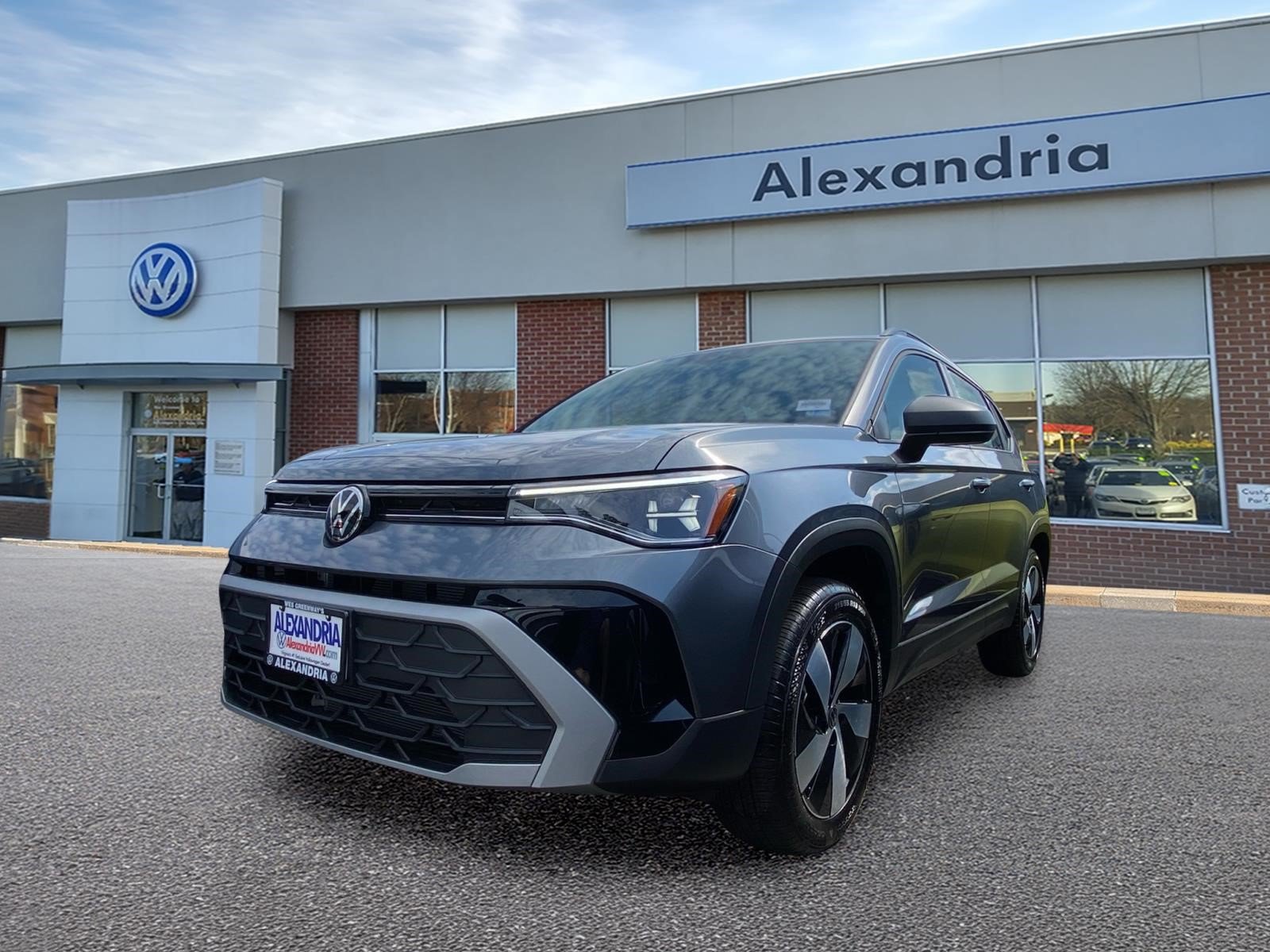 Certified 2025 Volkswagen Taos S AWD/4WD video 1