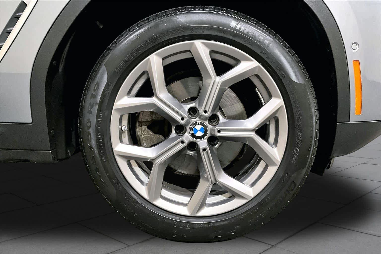 Used 2023 BMW X3 xDrive30i w/ Premium Package AWD/4WD image 10