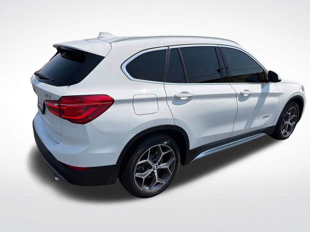 Used 2016 BMW X1 xDrive28i AWD/4WD image 5