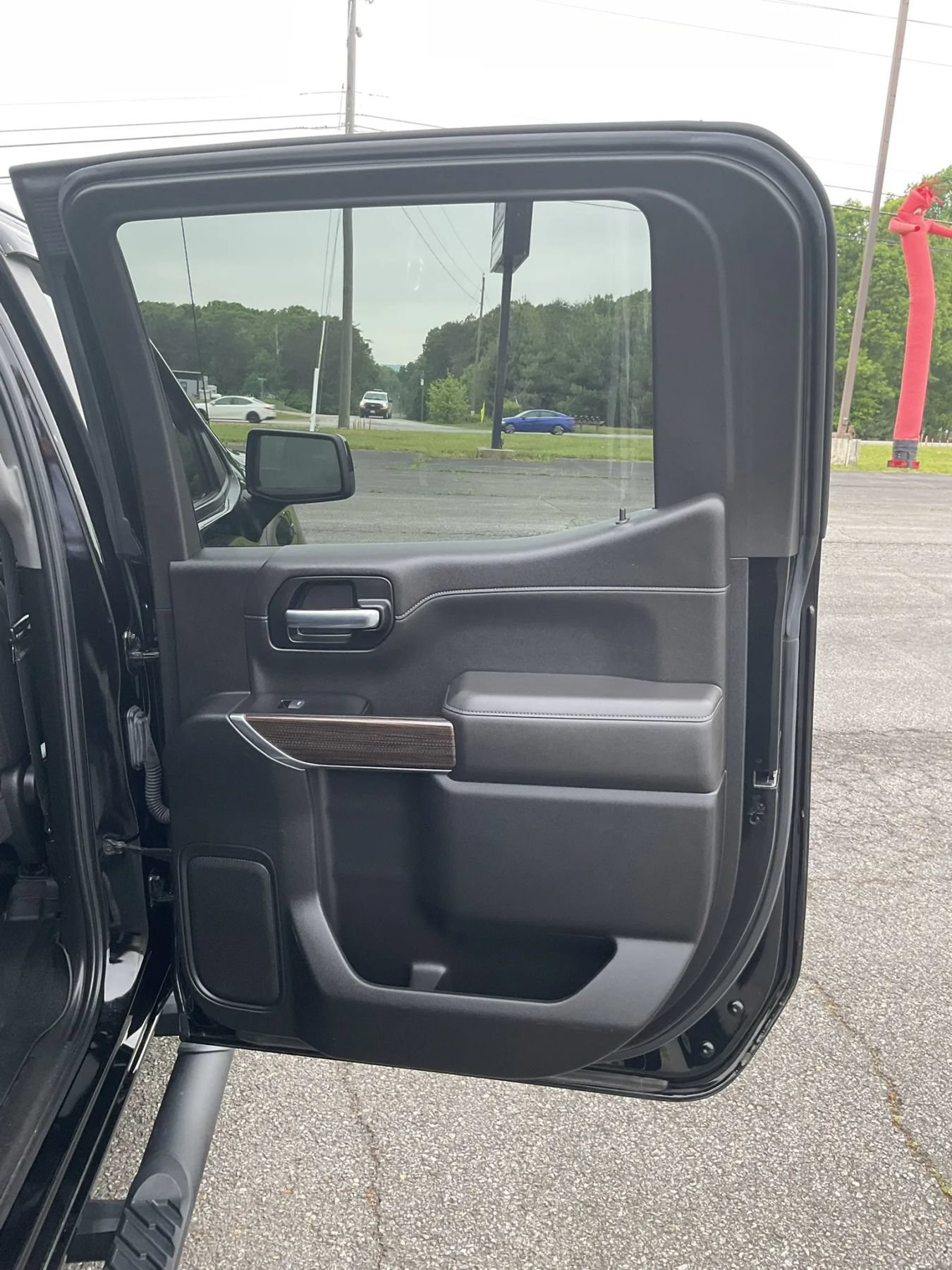 Used 2022 Chevrolet Silverado 1500 RST w/ Convenience Package II AWD/4WD image 43