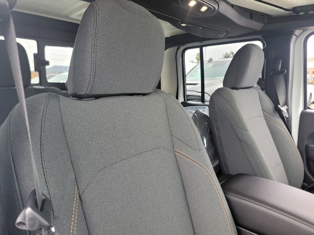 New 2026 Jeep Gladiator Sport AWD/4WD image 12