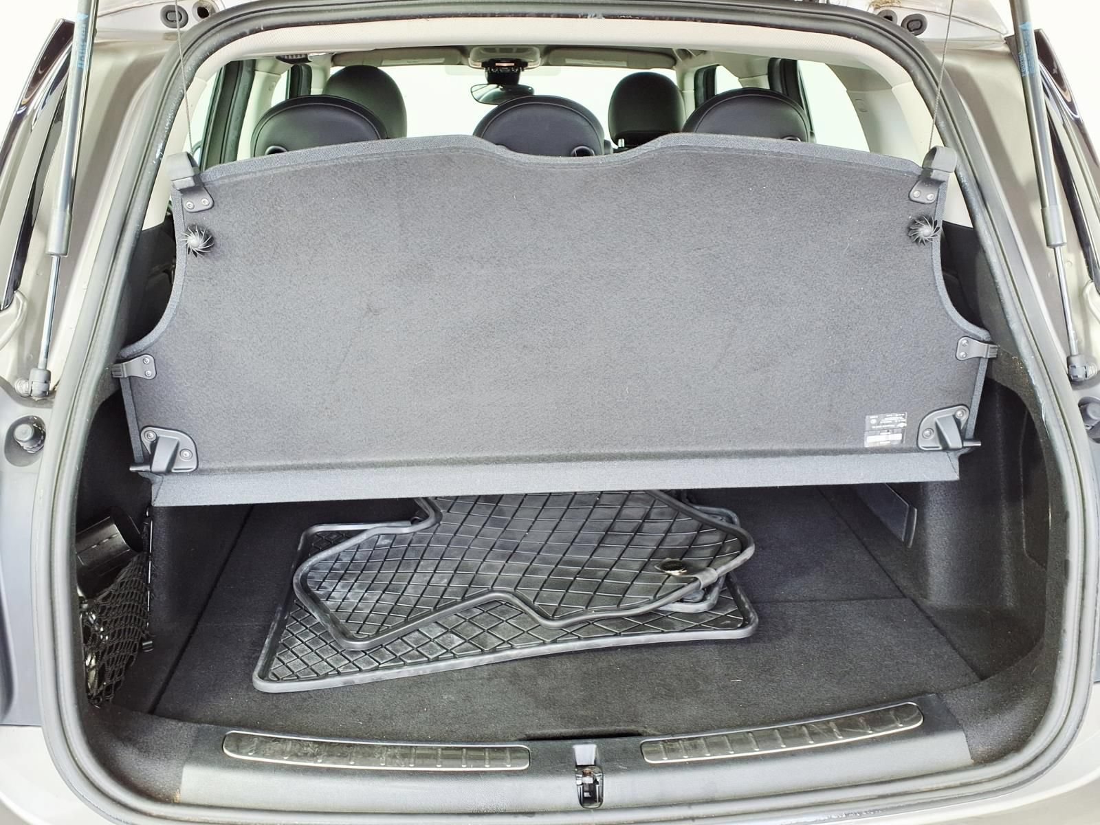 Used 2019 MINI Cooper Countryman w/ Storage Package FWD image 8