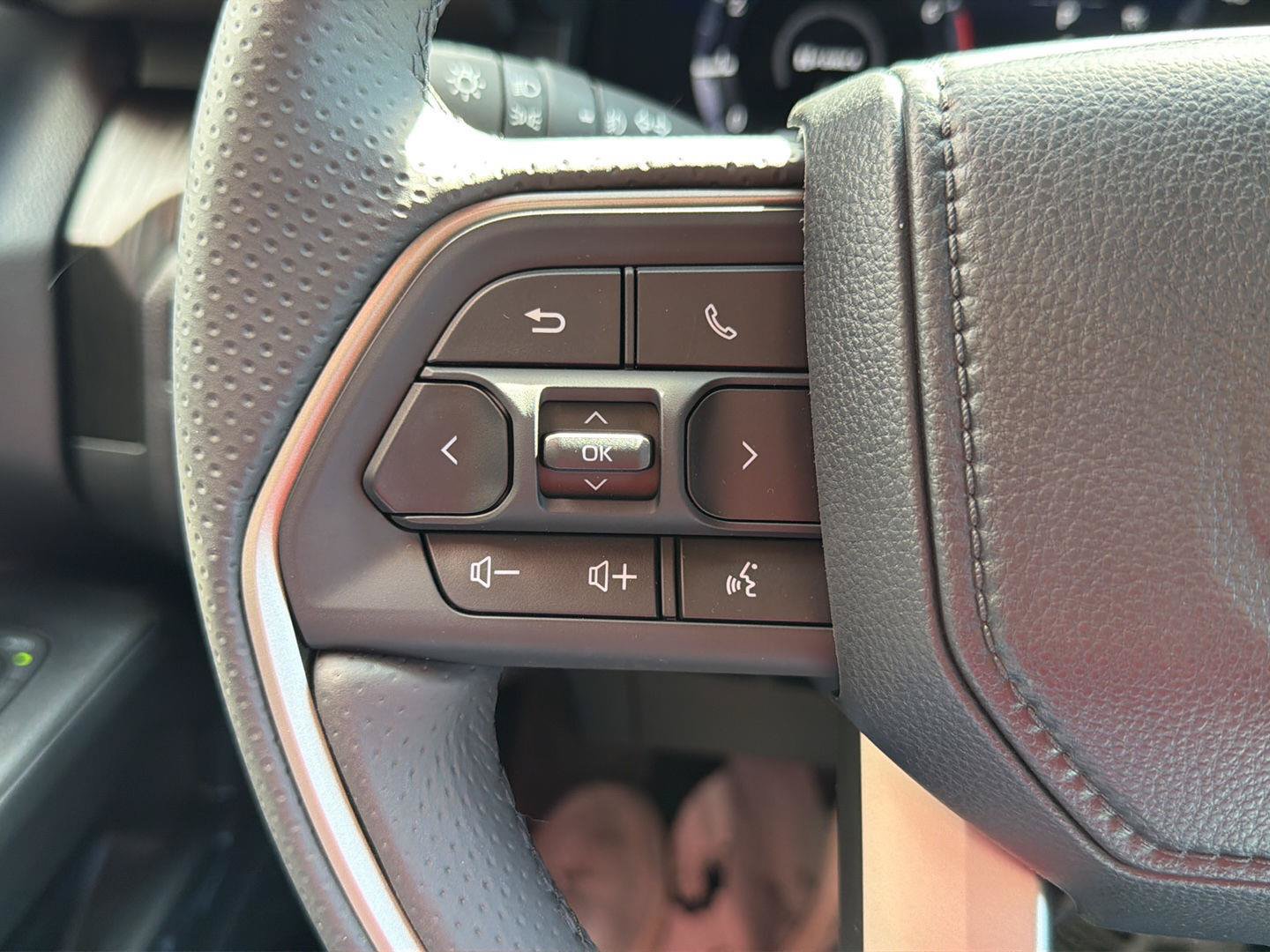 New 2026 Toyota 4Runner Platinum AWD/4WD image 21