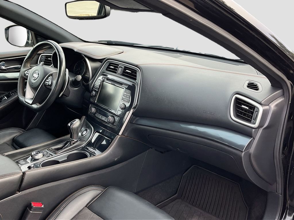 Used 2021 Nissan Maxima SR w/ Sport Mat Group FWD image 33