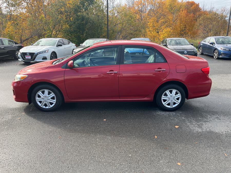 Used 2011 Toyota Corolla LE image 4