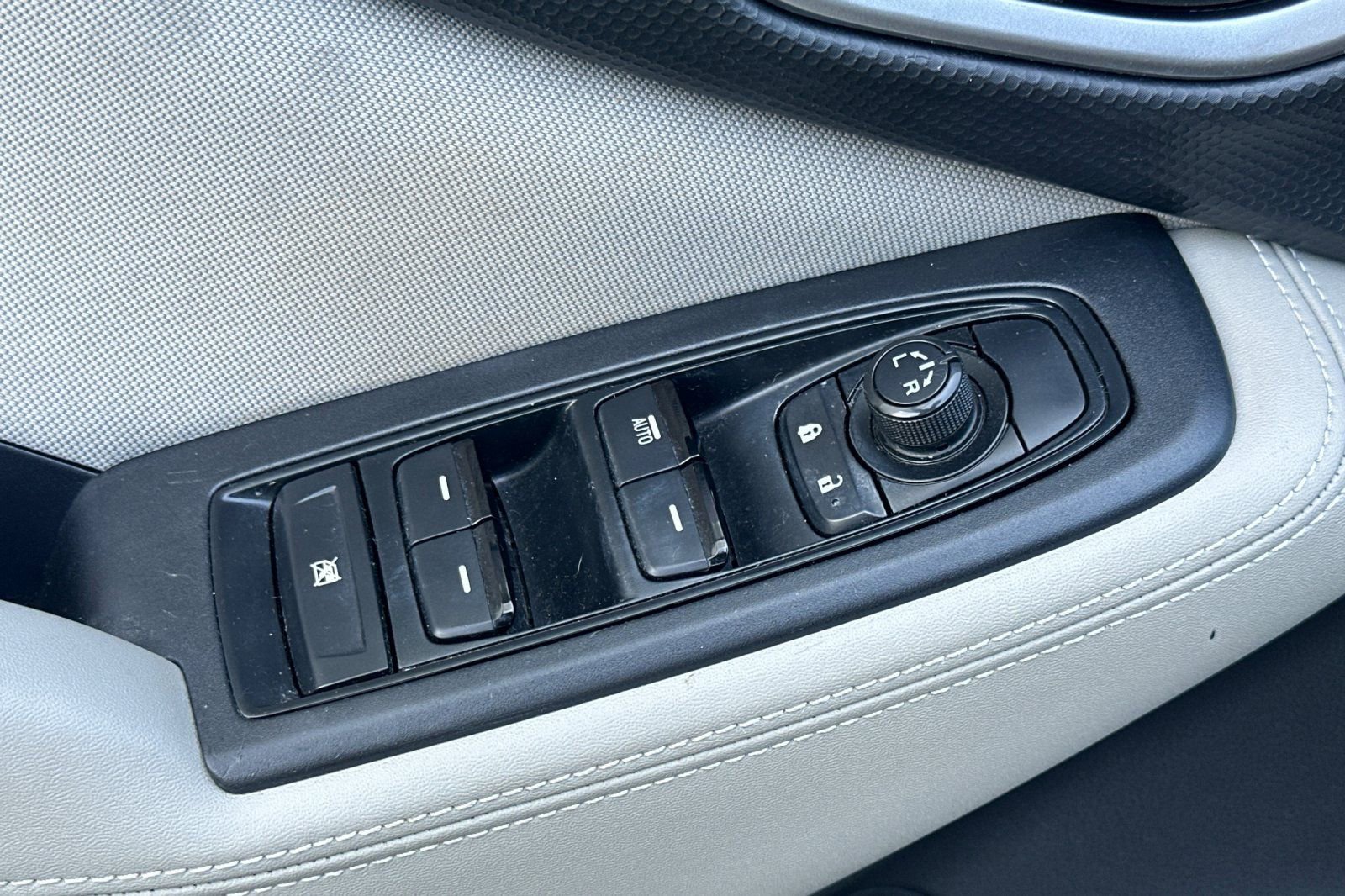 Used 2019 Subaru Forester w/ Alloy Wheel Package image 12