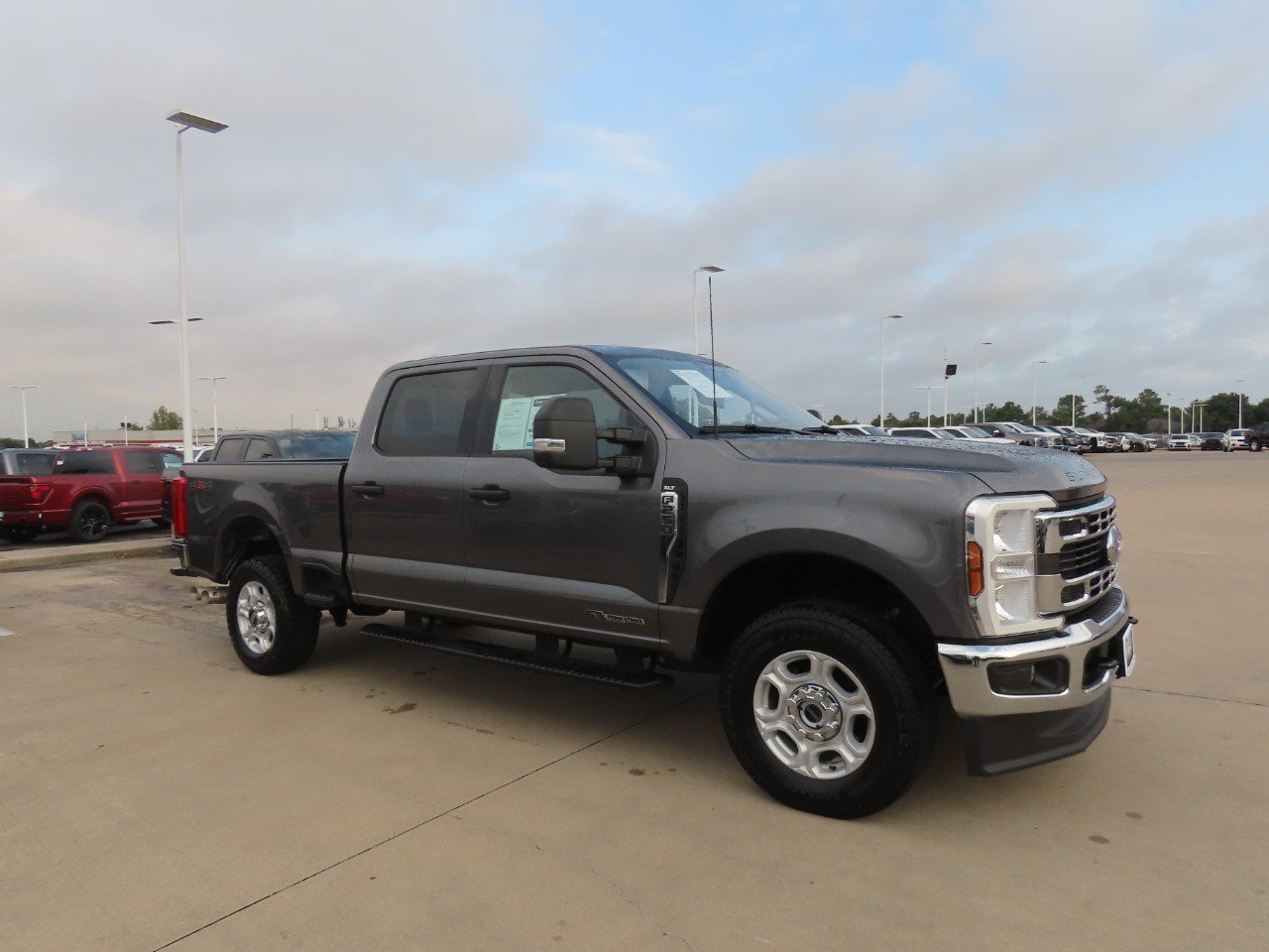 Used 2025 Ford F250 XLT AWD/4WD image 7