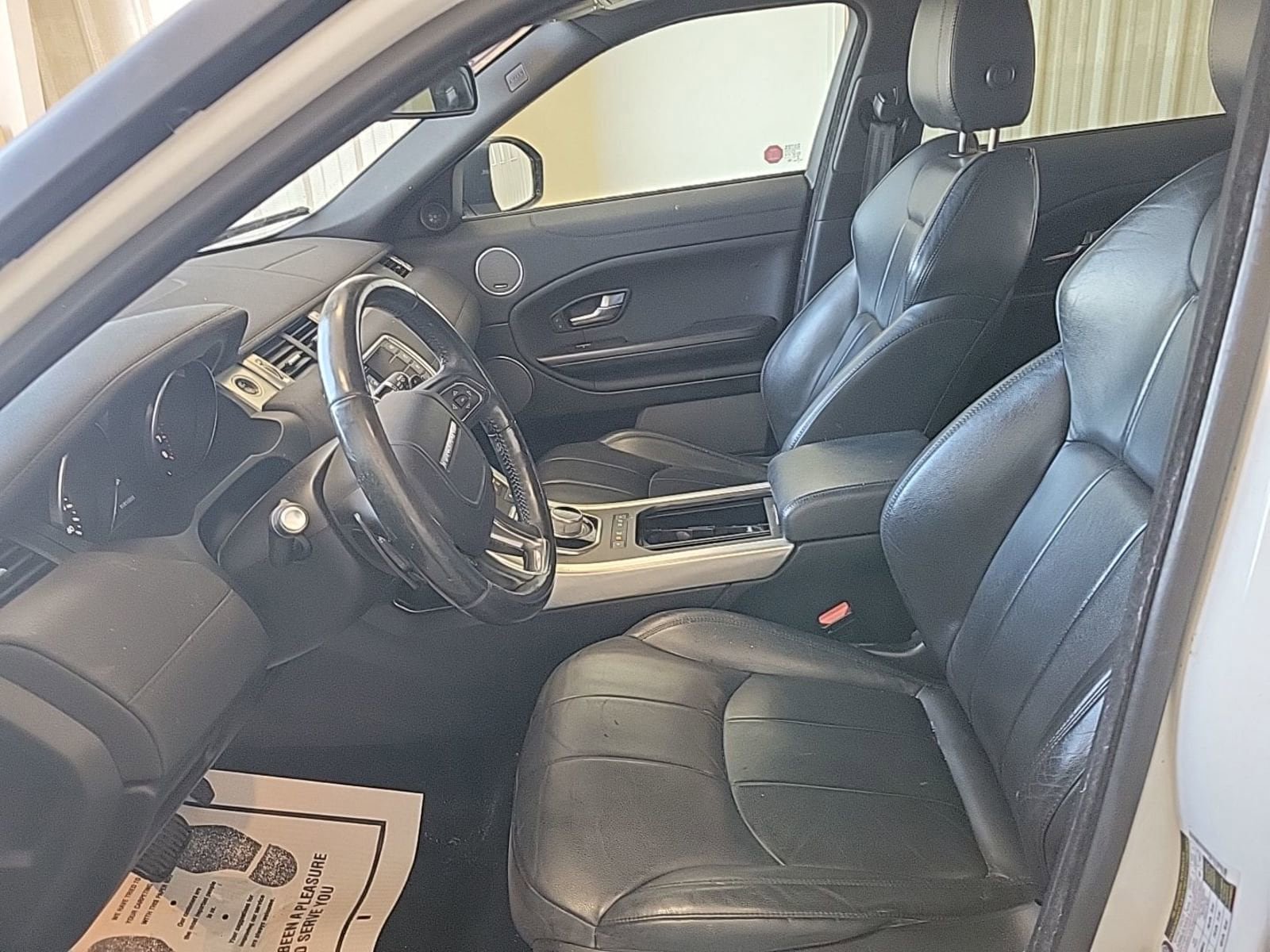 Used 2016 Land Rover Range Rover Evoque SE AWD/4WD image 7