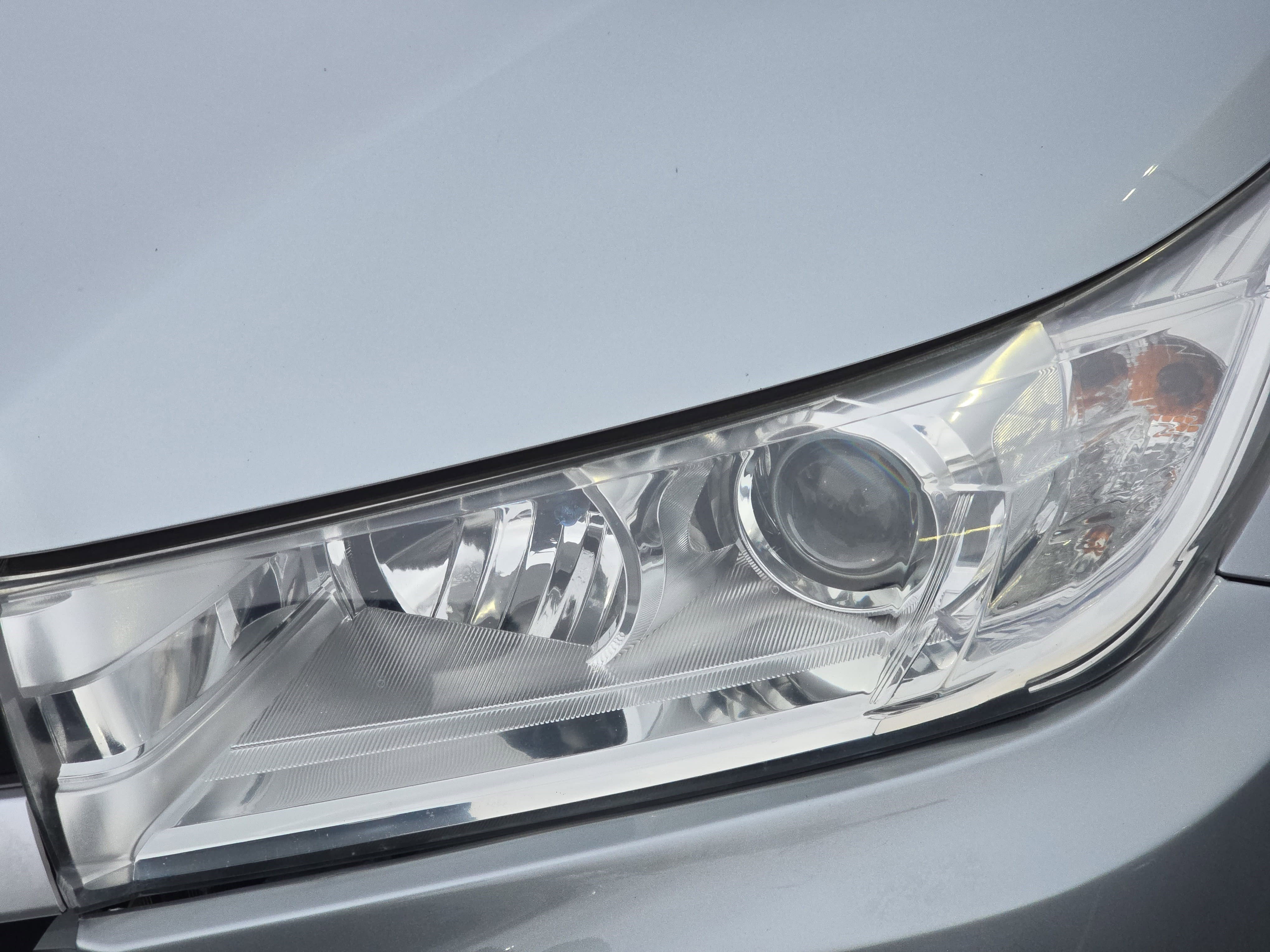 Used 2018 Toyota Highlander XLE image 30