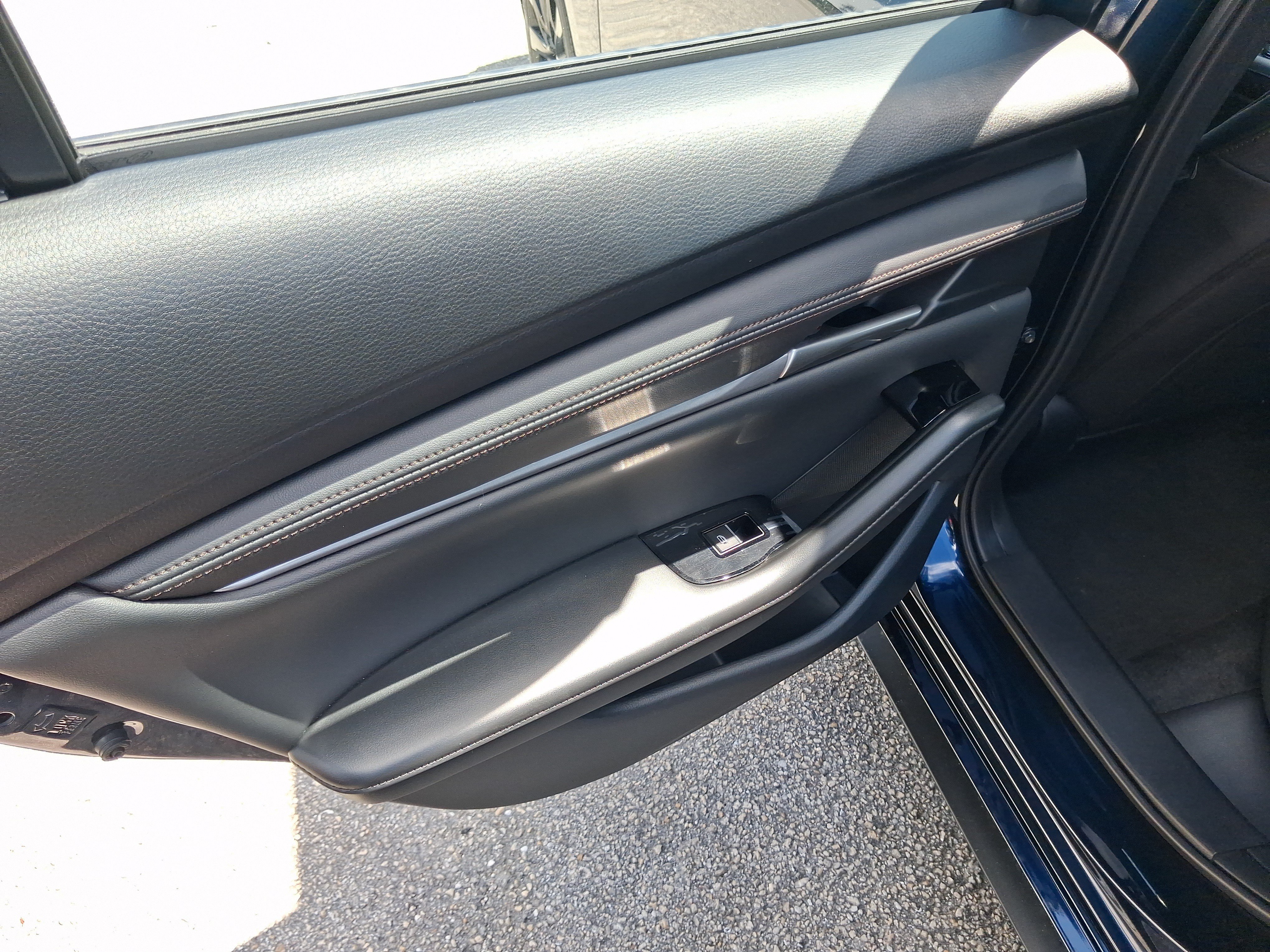 Certified 2026 MAZDA MAZDA3 s Sport FWD image 9