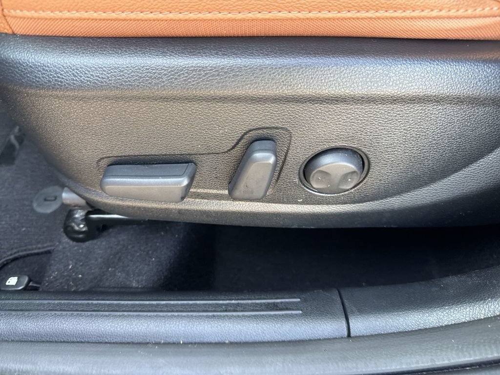 Used 2024 Kia Soul EX w/ Option Group 015 FWD image 10