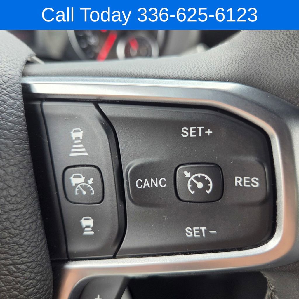 Used 2025 RAM 2500 Big Horn AWD/4WD image 16