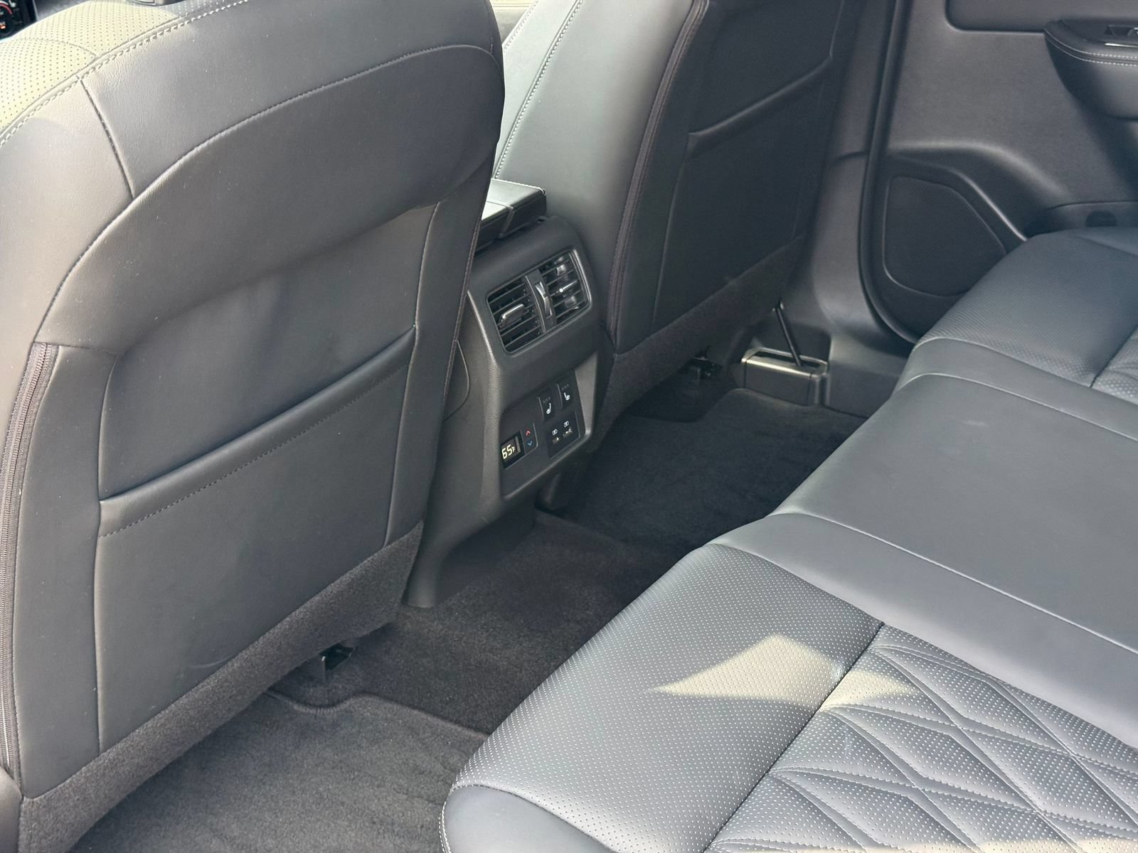 Certified 2021 Nissan Rogue Platinum AWD/4WD image 33
