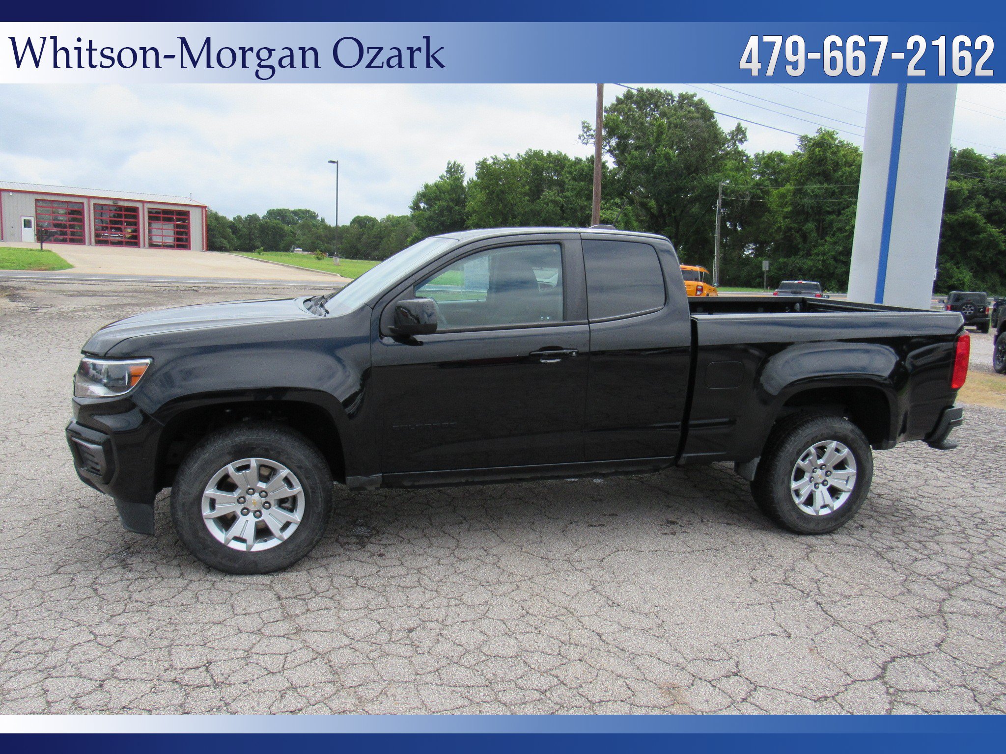 Used 2022 Chevrolet Colorado LT w/ Fleet Safety Package RWD image 4