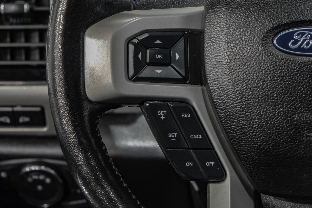Used 2019 Ford F250 Lariat w/ Lariat Ultimate Package AWD/4WD image 16