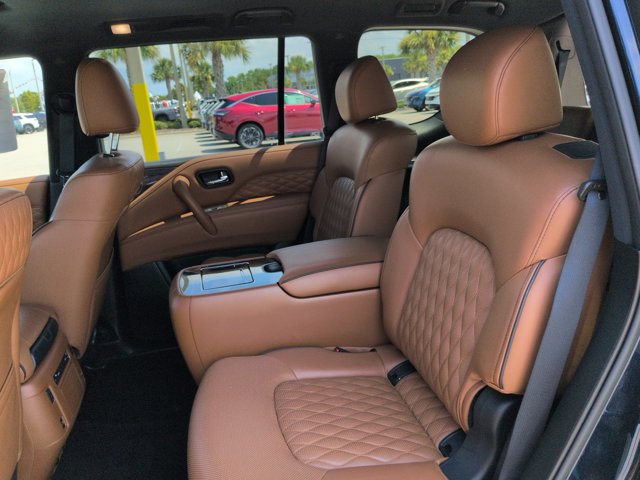 Used 2024 INFINITI QX80 Sensory AWD/4WD image 14
