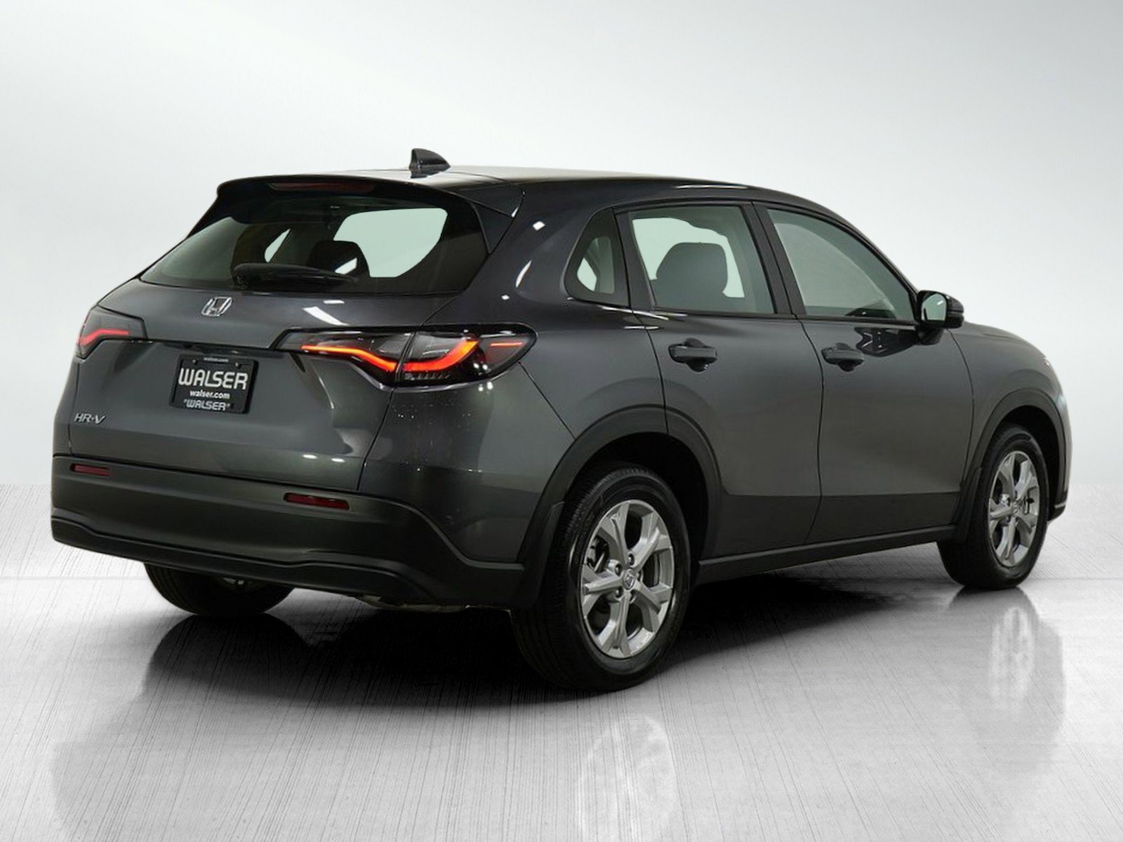 Used 2024 Honda HR-V LX image 5