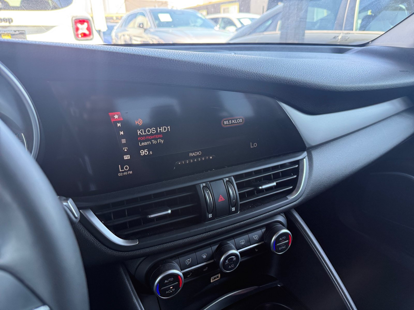 Used 2018 Alfa Romeo Giulia Ti w/ Nero Edizione RWD image 19