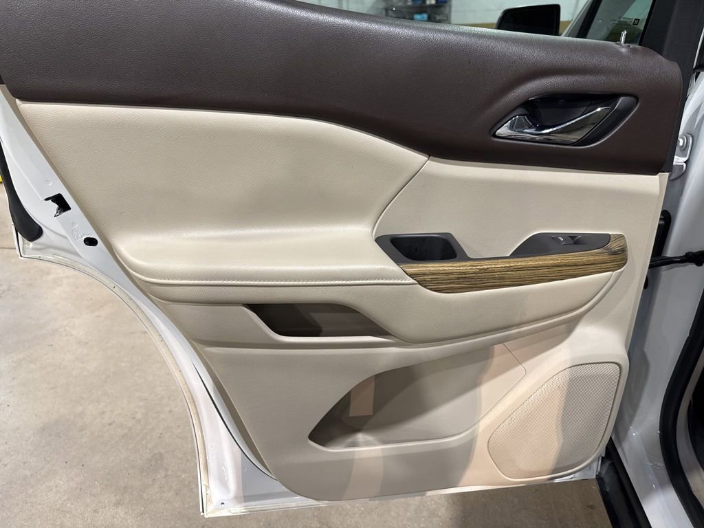 Used 2019 GMC Acadia Denali w/ Technology Package image 43