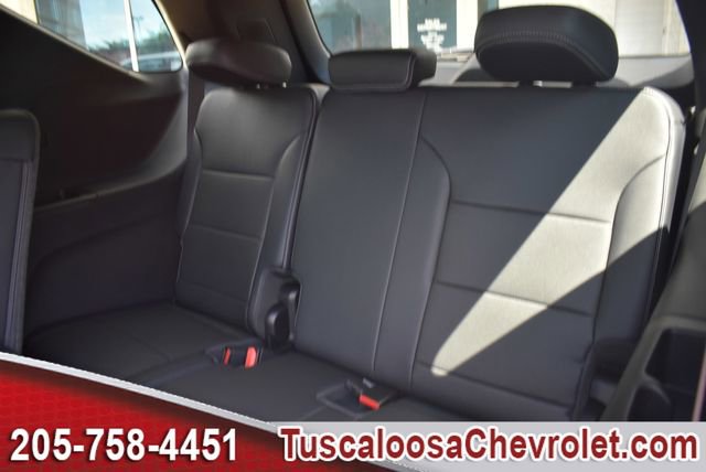 New 2026 Chevrolet Traverse LT w/ LPO, Floor Liner Package FWD image 19