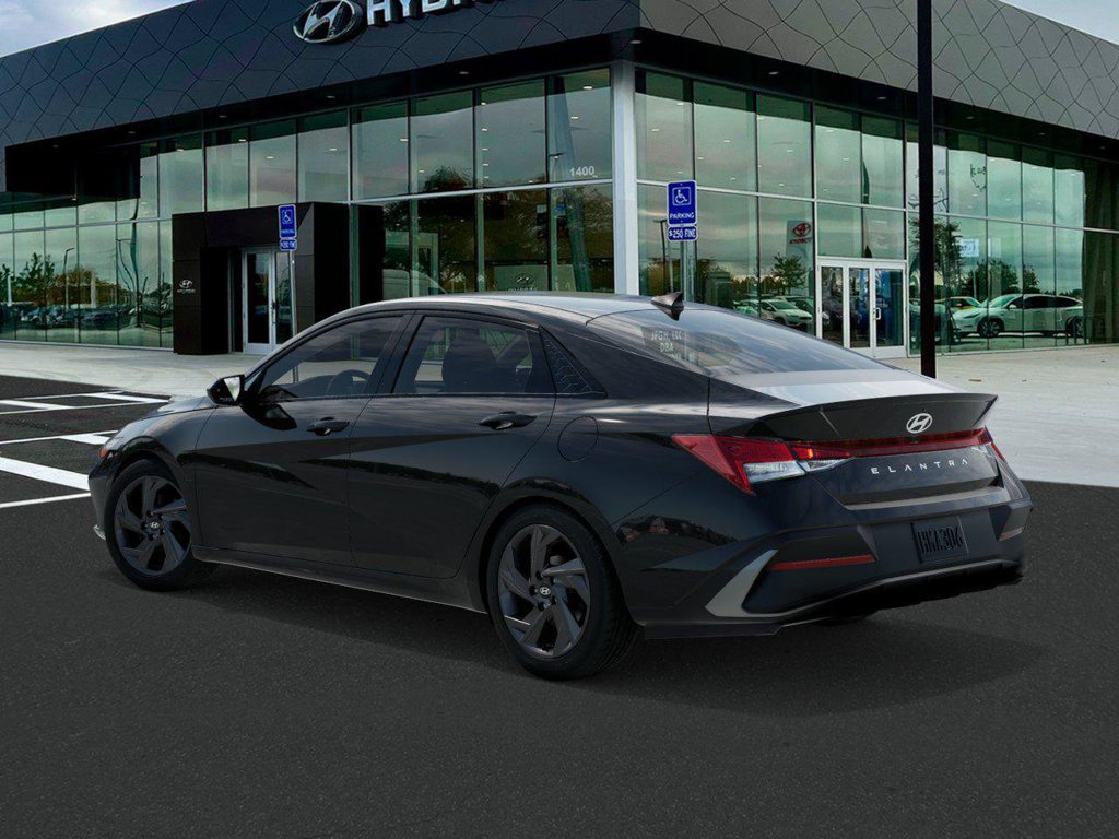 New 2026 Hyundai Elantra SEL Sport FWD image 5