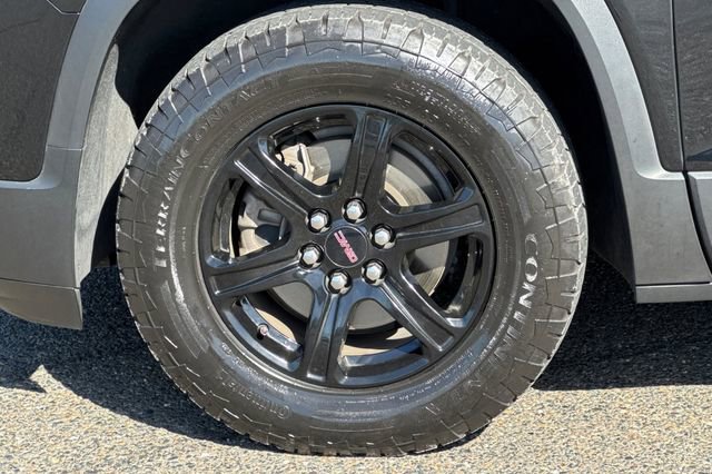 Used 2023 GMC Acadia AT4 w/ Technology Package AWD/4WD image 49