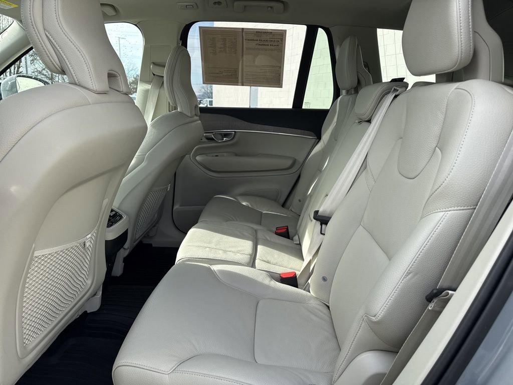 Used 2024 Volvo XC90 B5 Plus image 15