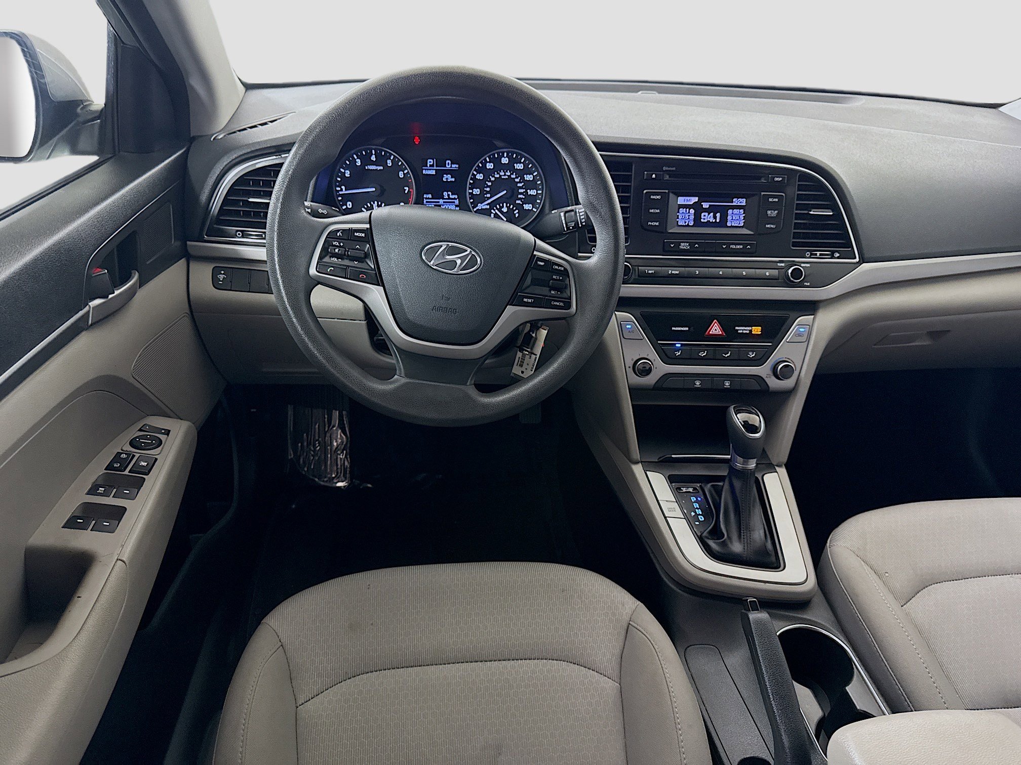 Used 2018 Hyundai Elantra SE image 17