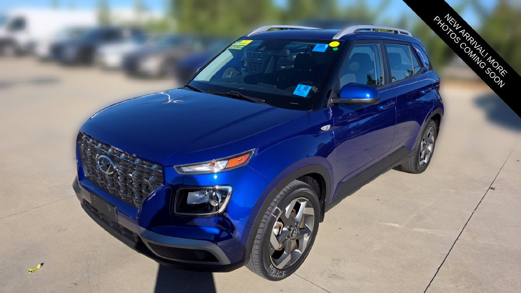 Used 2022 Hyundai Venue SEL FWD 360° Tour