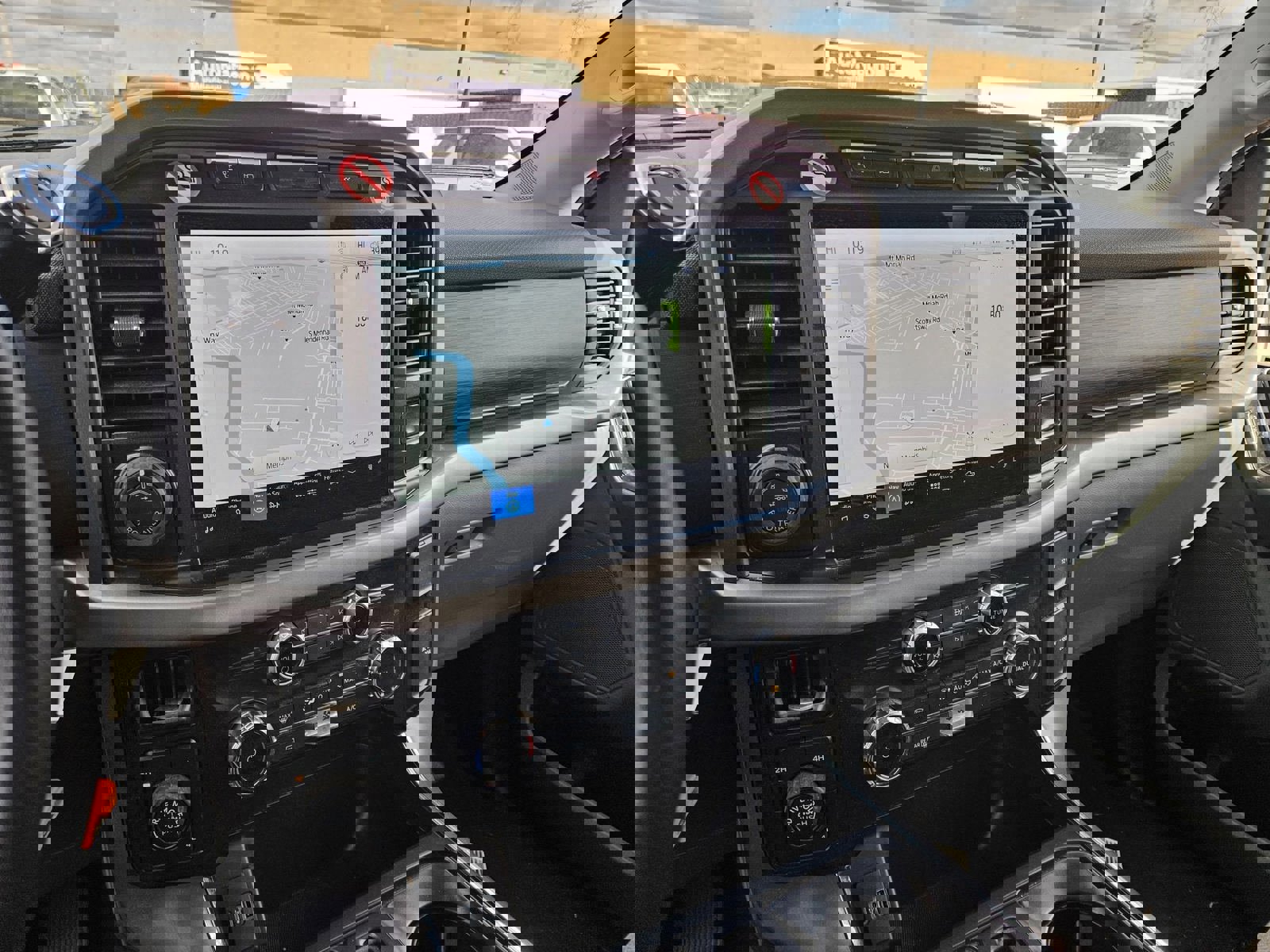 Used 2024 Ford F150 XLT w/ Mobile Office Package image 44