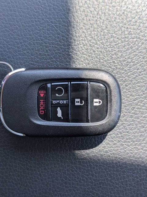 Used 2024 Honda Pilot EX-L image 33