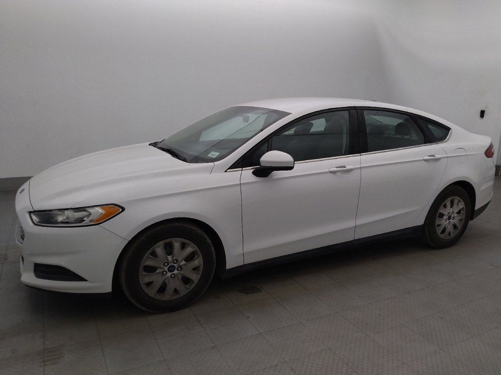 Used 2014 Ford Fusion S FWD image 2