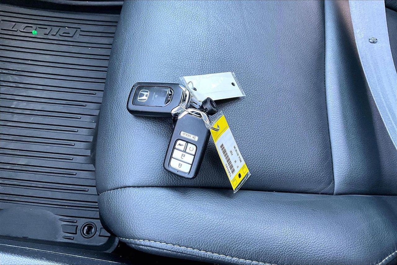 Used 2021 Honda Pilot Special Edition image 31