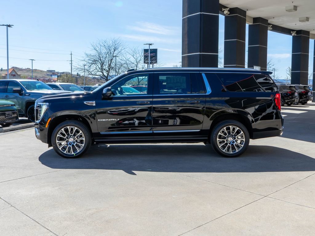 New 2026 GMC Yukon XL Denali image 4